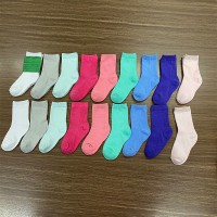 Mẫu vớ/Tất nữ